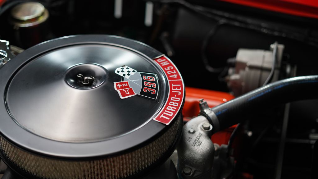 1965 Chevrolet Corvette Image 25