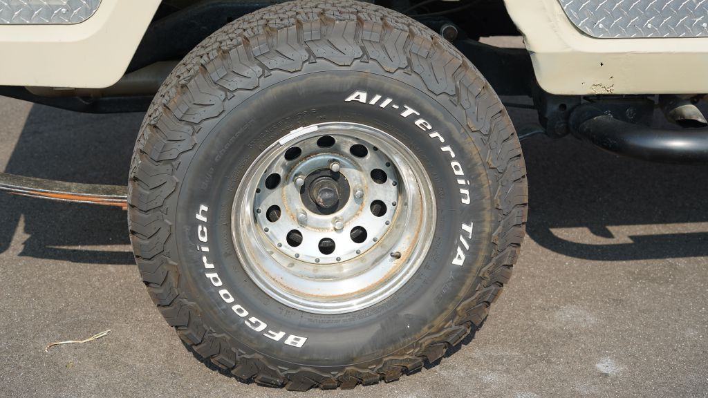 1970 Jeep Commando Image 18