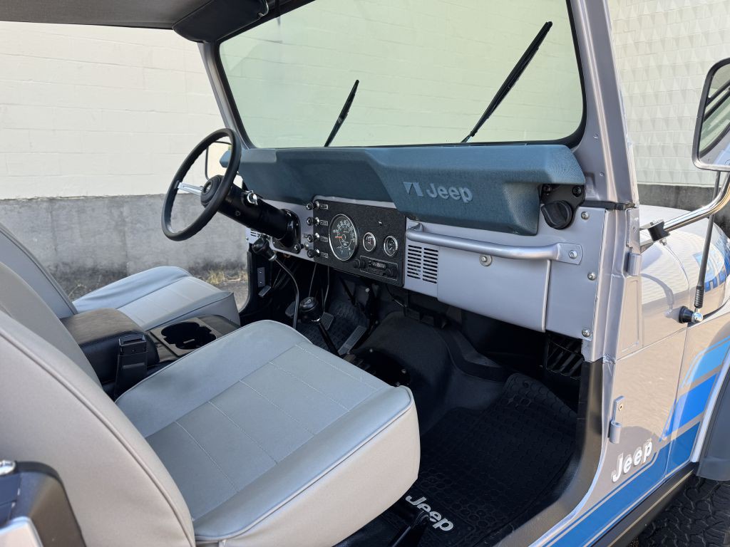 1983 Jeep Renegade Image 14