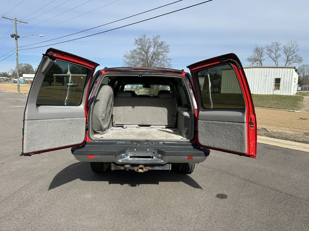 1998 Chevrolet Suburban Image 31