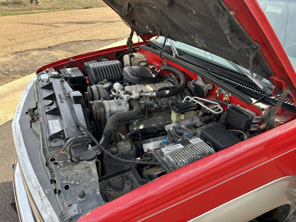 1998 Chevrolet Suburban Image 49