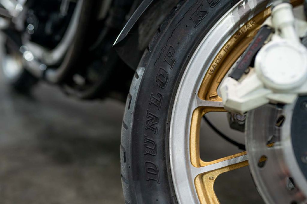 1985 Suzuki Gs550e Image 14