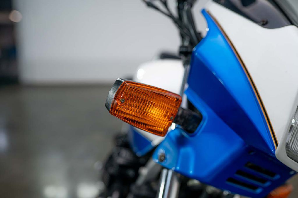 1985 Suzuki Gs550e Image 18