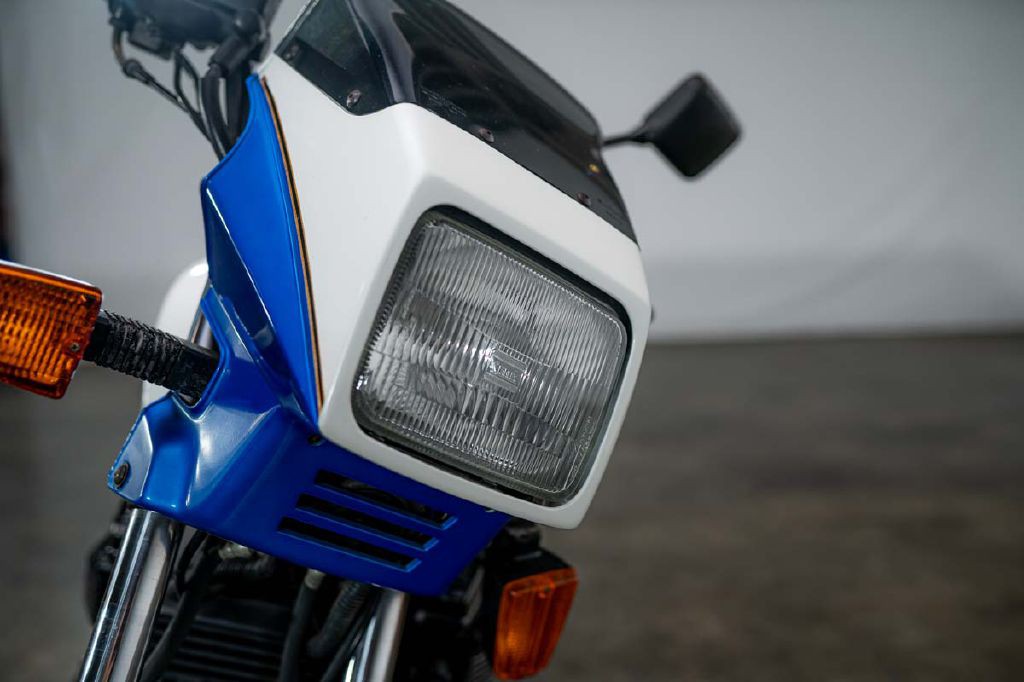 1985 Suzuki Gs550e Image 19