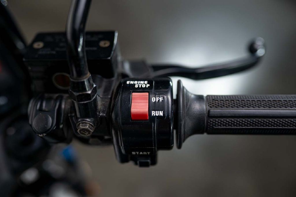 1985 Suzuki Gs550e Image 39