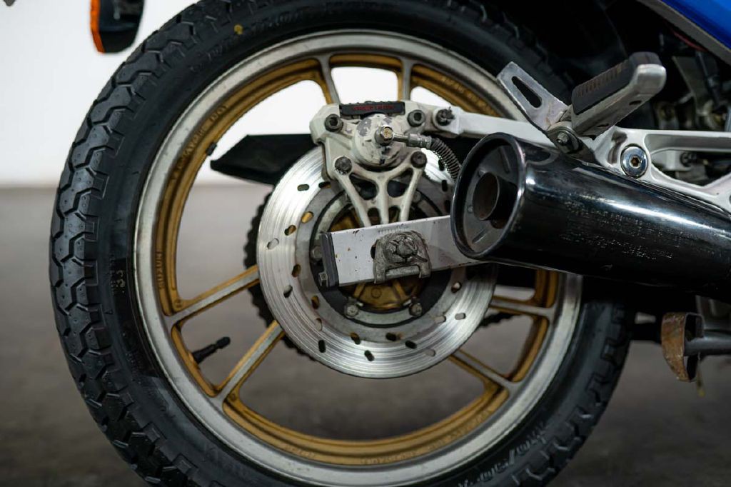 1985 Suzuki Gs550e Image 42