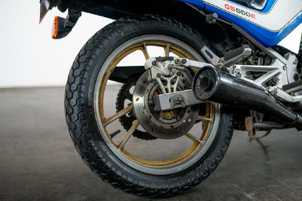 1985 Suzuki Gs550e Image 43