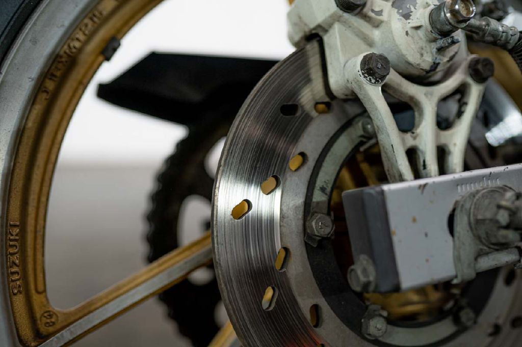 1985 Suzuki Gs550e Image 44