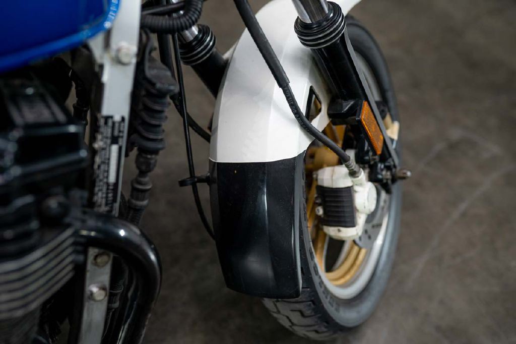 1985 Suzuki Gs550e Image 48