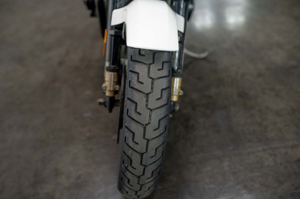 1985 Suzuki Gs550e Image 68