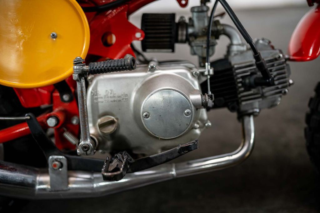 1984 Honda Z50R Image 9