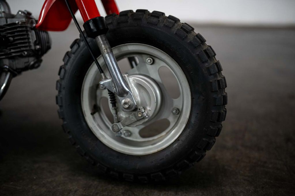 1984 Honda Z50R Image 12