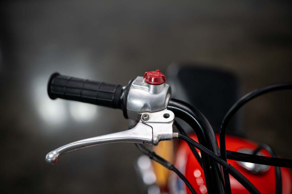 1984 Honda Z50R Image 19