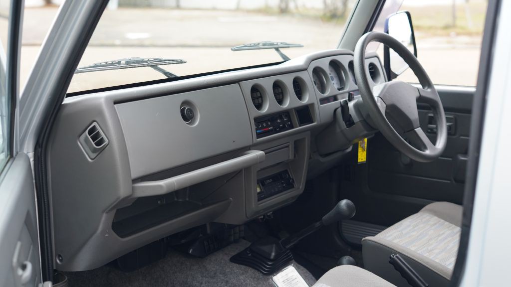 1997 Suzuki Jimny Image 33