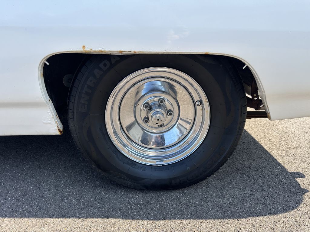 1961 Ford Thunderbird Image 13