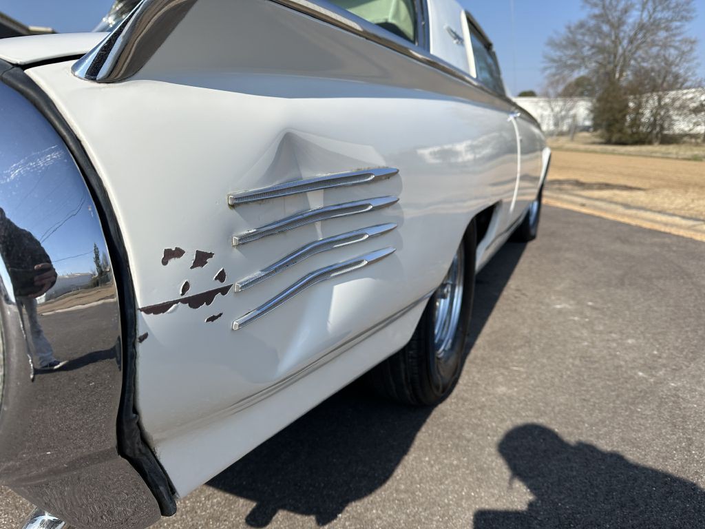 1961 Ford Thunderbird Image 26