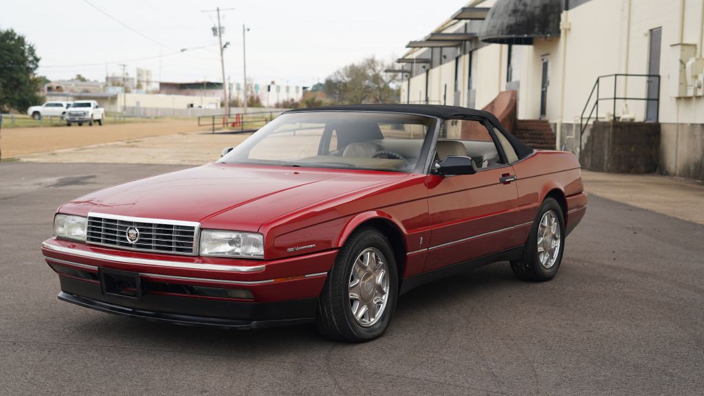 1993 Cadillac Allante Image 1
