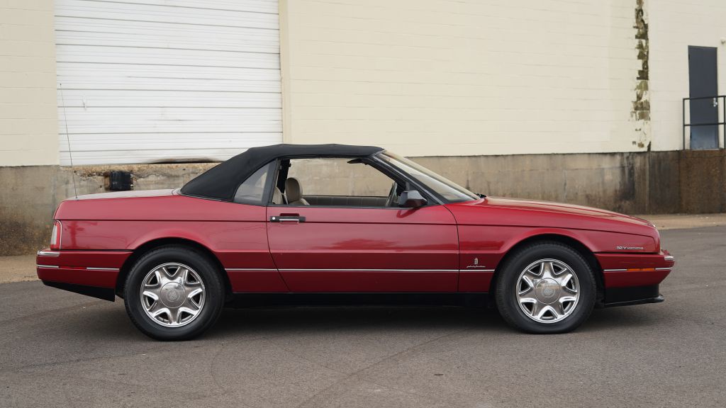 1993 Cadillac Allante Image 4