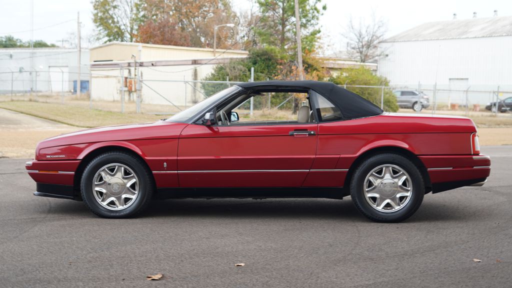 1993 Cadillac Allante Image 8