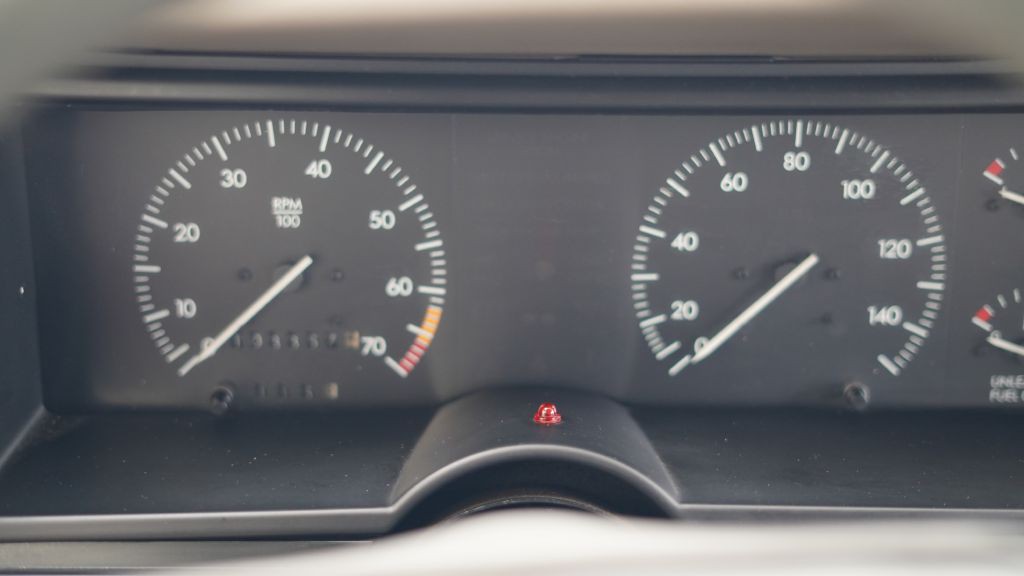 1993 Cadillac Allante Image 34