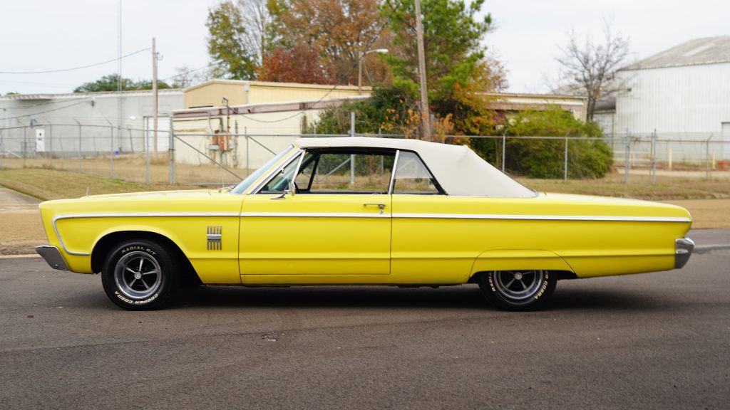 1966 Plymouth Fury Image 8