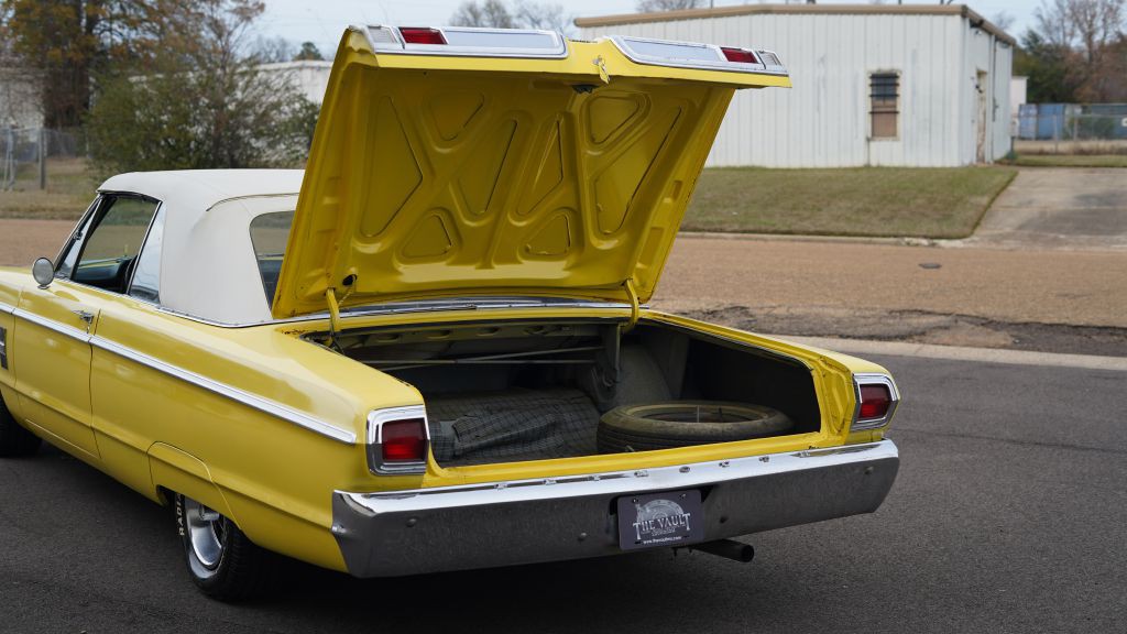 1966 Plymouth Fury Image 31