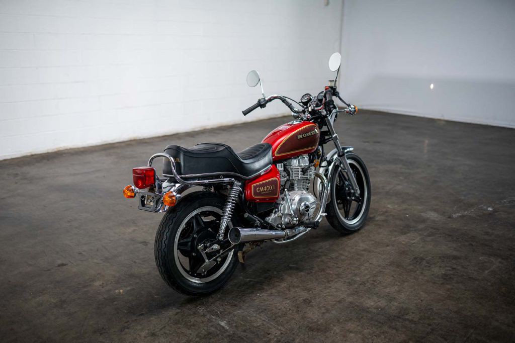 1981 Honda Cm400a Image 2