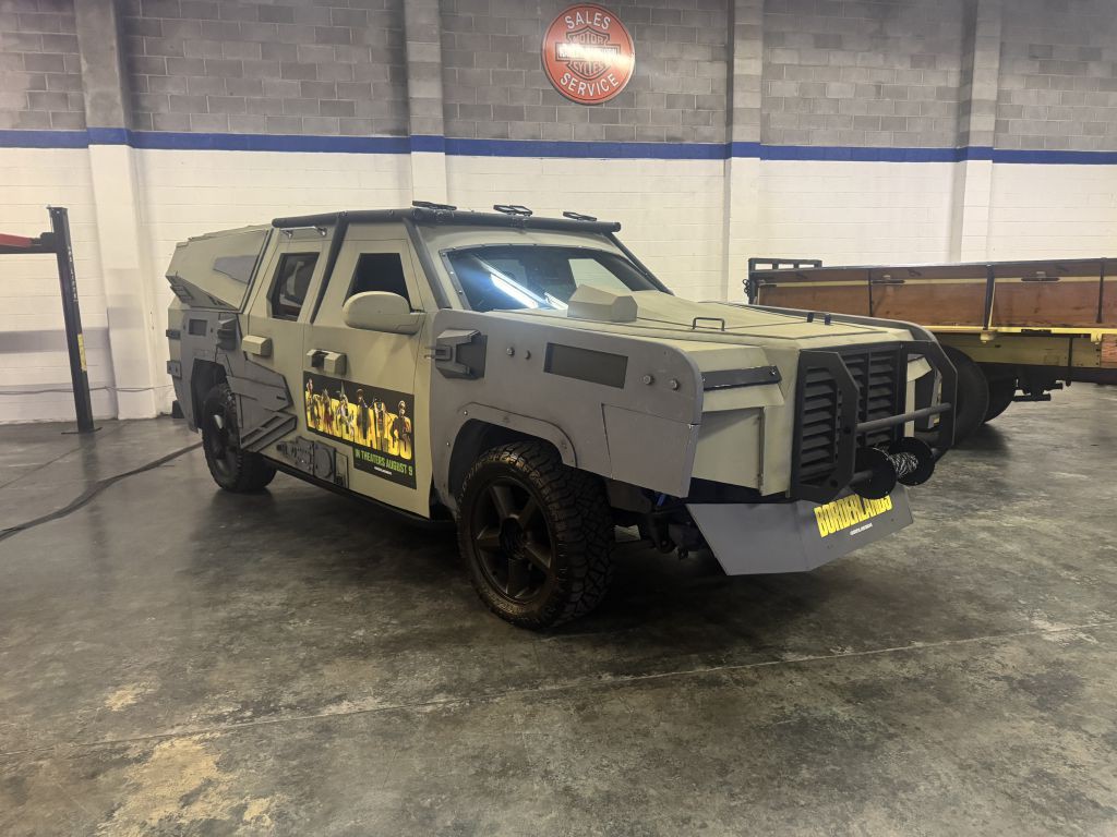 2012 Chevrolet Suburban Image 8