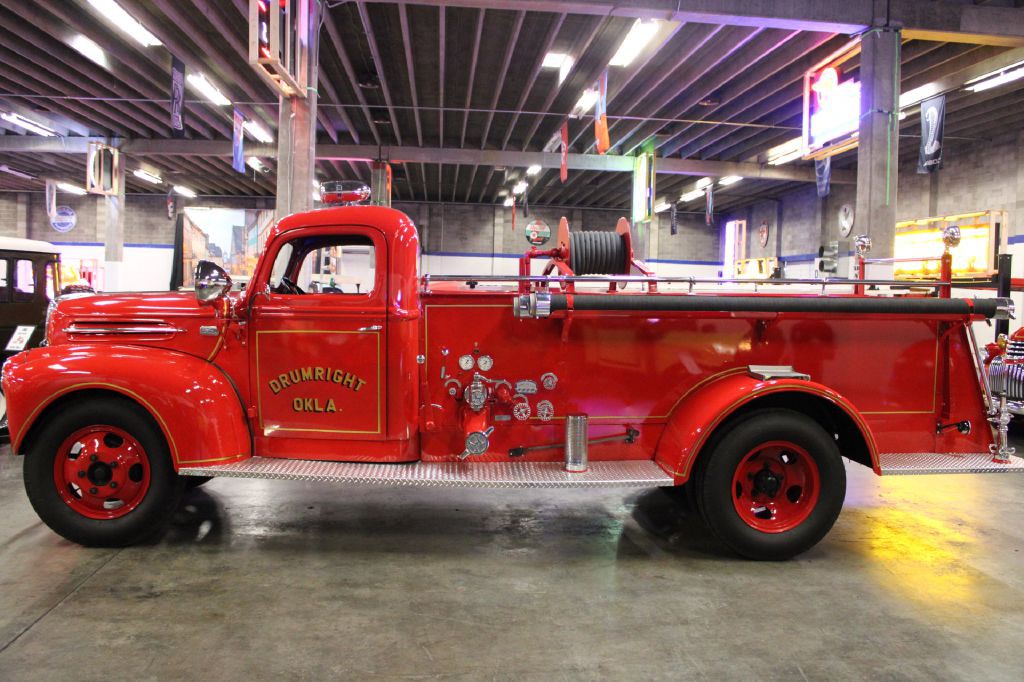 1941 Ford Fire Truck Image 4