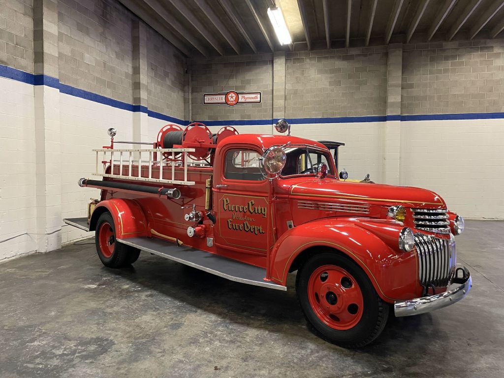 1941 Chevrolet Fire Truck FIRE