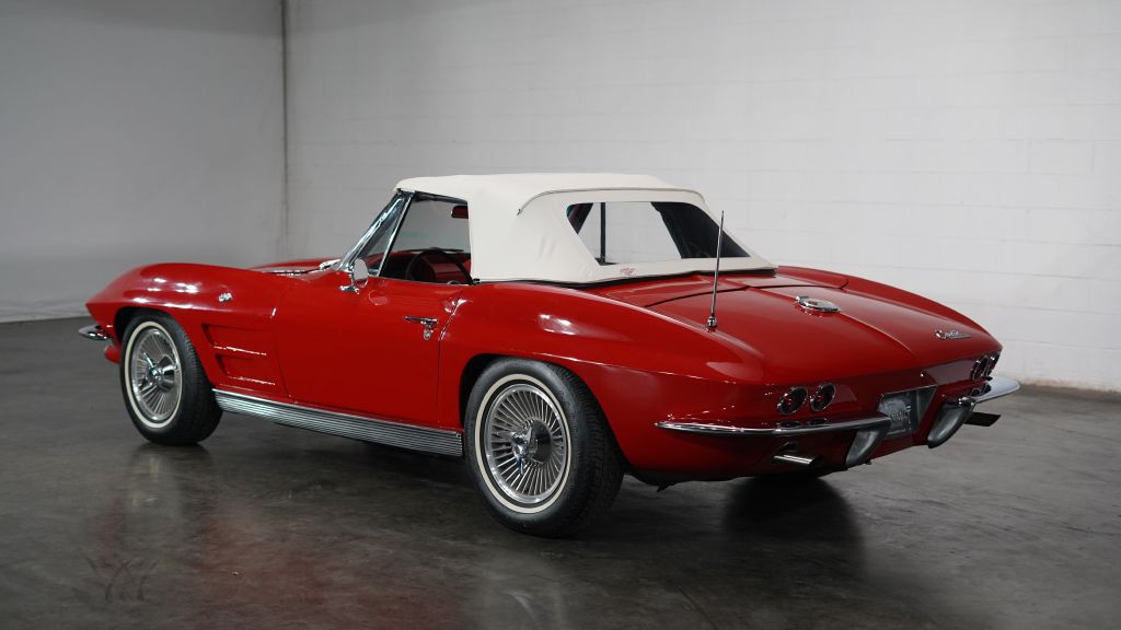 1963 Chevrolet Corvette Image 9