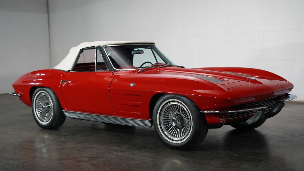 1963 Chevrolet Corvette Image 12