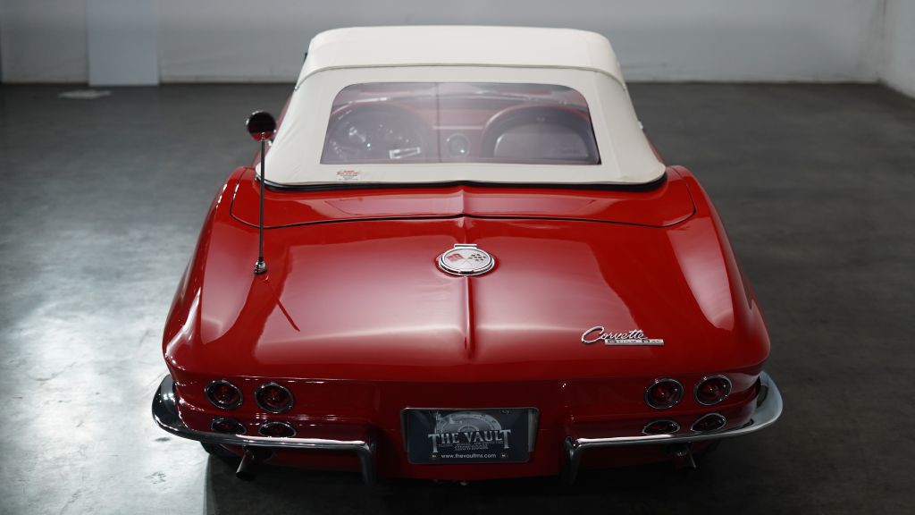 1963 Chevrolet Corvette Image 14