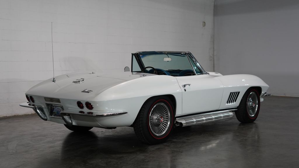1967 Chevrolet Corvette Image 4