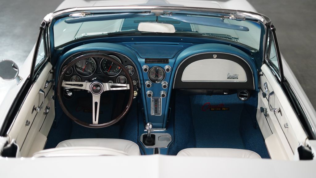 1967 Chevrolet Corvette Image 13