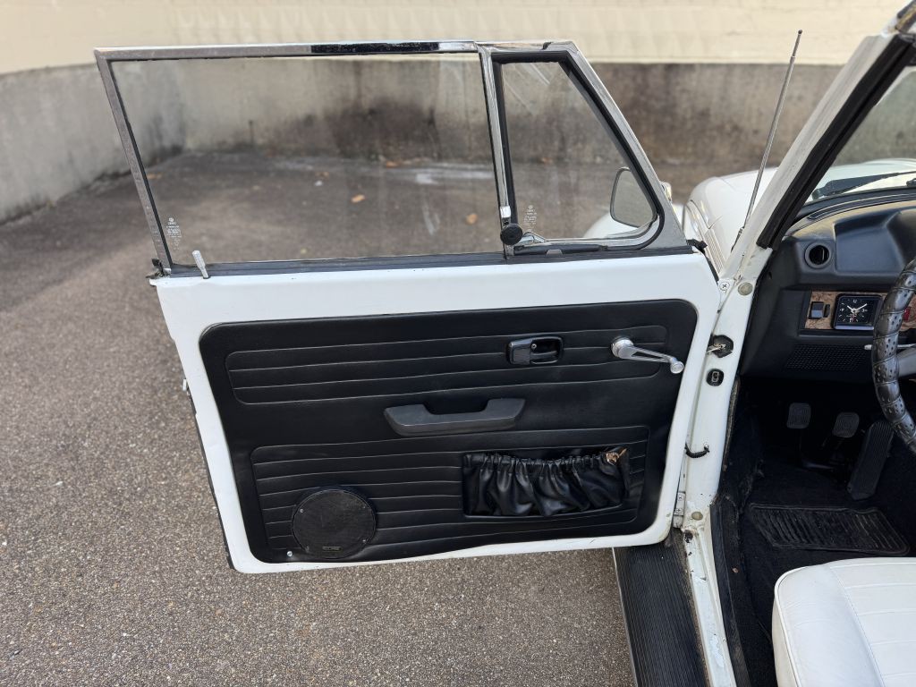 1979 Volkswagen Beetle Image 13