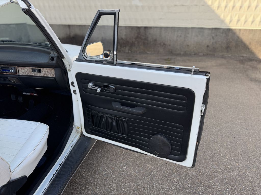 1979 Volkswagen Beetle Image 20