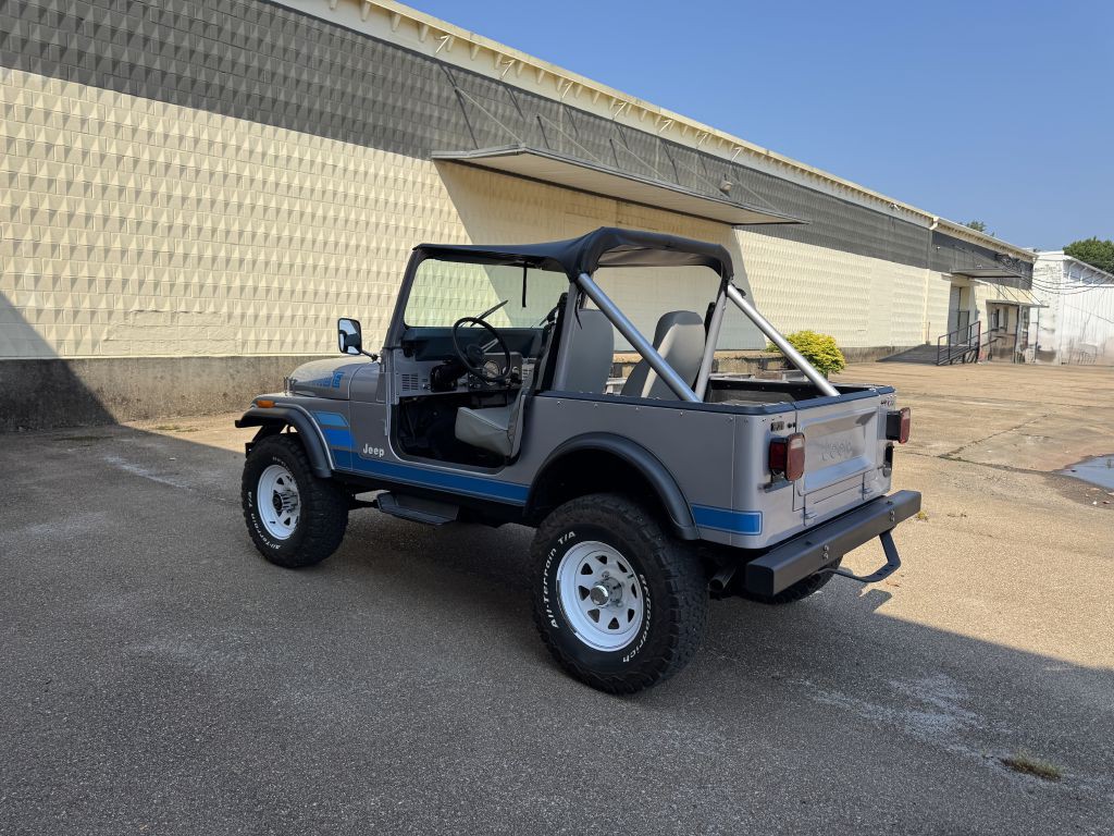 1983 Jeep Renegade Image 4