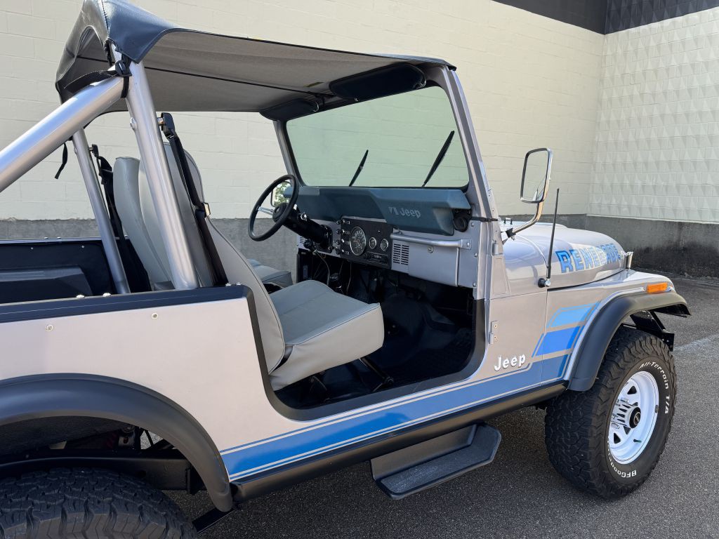 1983 Jeep Renegade Image 13