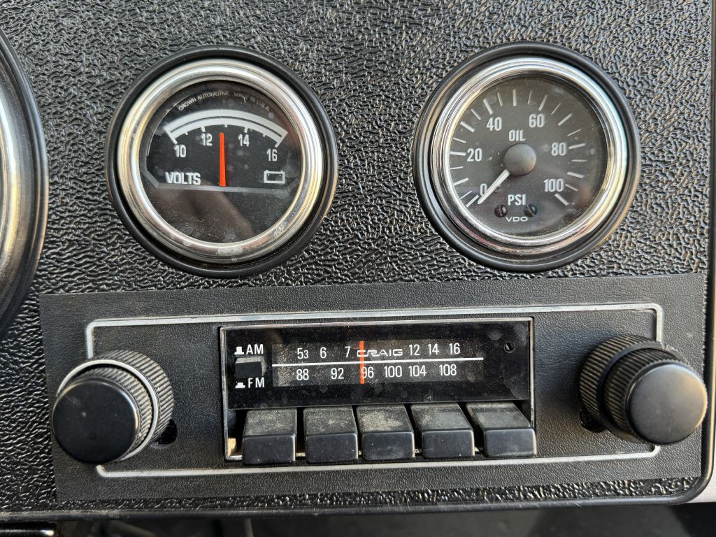 1983 Jeep Renegade Image 25