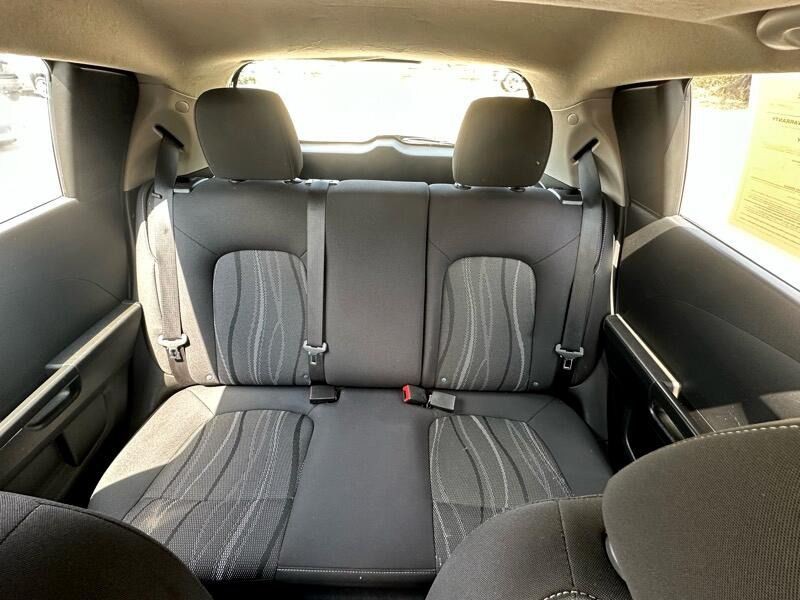 2015 Chevrolet Sonic Image 18