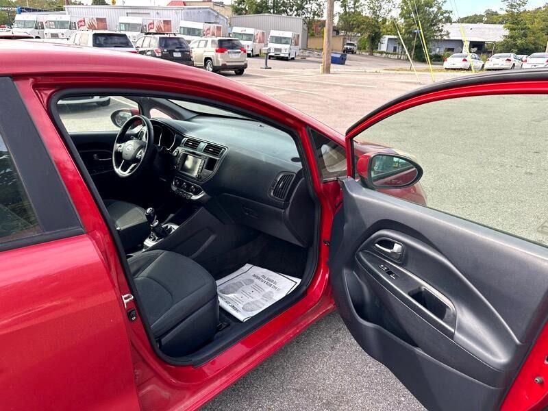 2013 Kia Rio Image 14