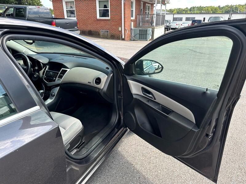 2014 Chevrolet Cruze Image 15