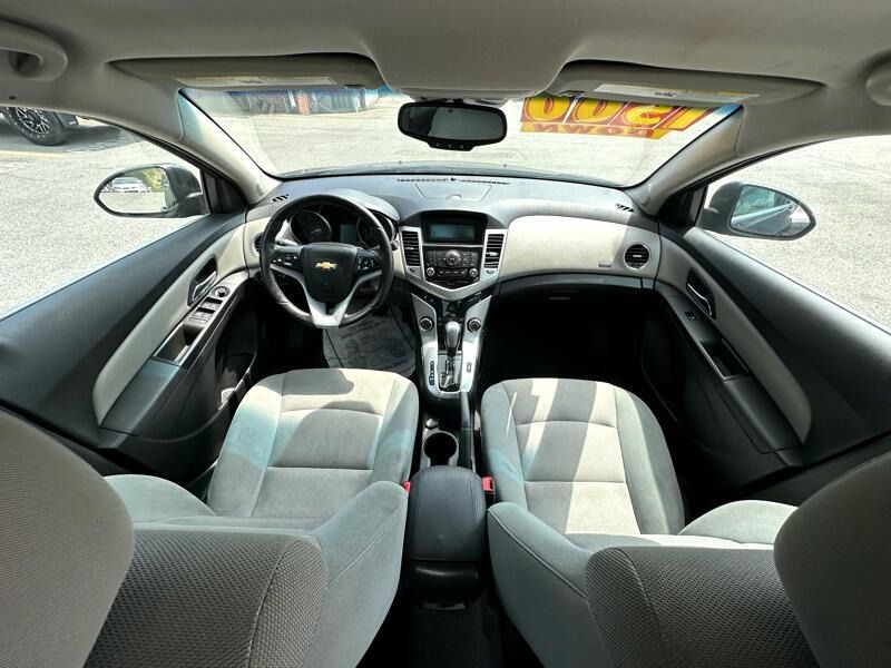 2014 Chevrolet Cruze Image 17
