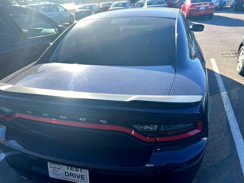 2017 Dodge Charger Image 3