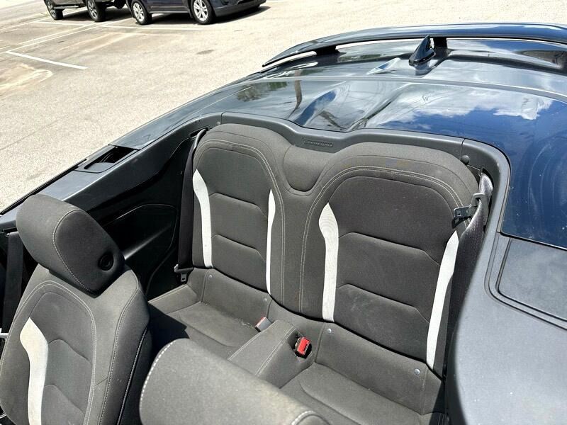 2019 Chevrolet Camaro Image 10