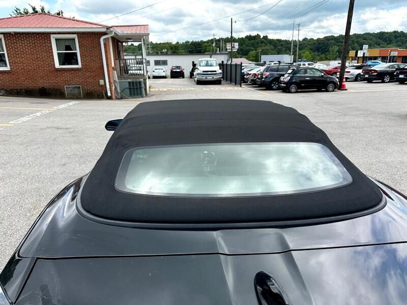 2019 Chevrolet Camaro Image 14