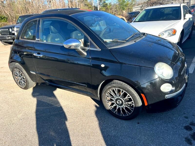 2012 FIAT 500 Image 2