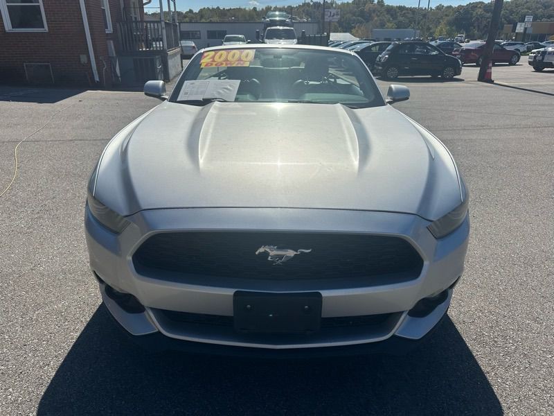 2016 Ford Mustang Image 2