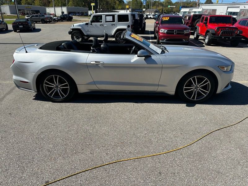 2016 Ford Mustang Image 4